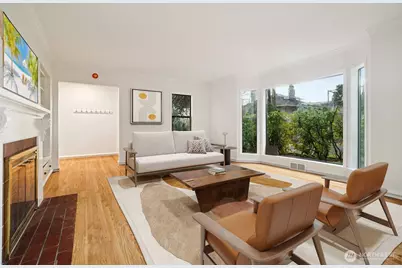 1114 2nd Avenue N, Seattle, WA 98109 - Photo 3