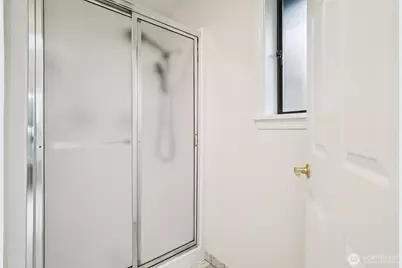 1114 2nd Avenue N, Seattle, WA 98109 - Photo 27