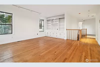 1114 2nd Avenue N, Seattle, WA 98109 - Photo 23