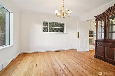 1114 2nd Avenue N, Seattle, WA 98109 - Photo 7