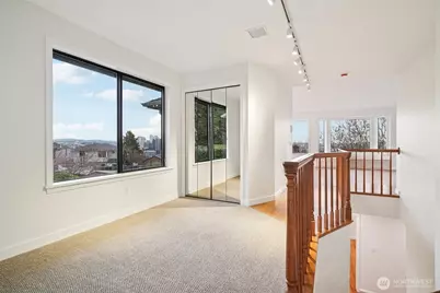 1114 2nd Avenue N, Seattle, WA 98109 - Photo 15