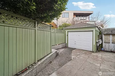 1114 2nd Avenue N, Seattle, WA 98109 - Photo 31