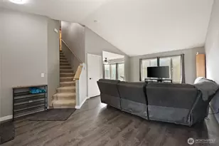 9826 Greenleaf Loop SE, Yelm, WA 98597 - Photo 5