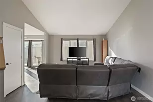 9826 Greenleaf Loop SE, Yelm, WA 98597 - Photo 11