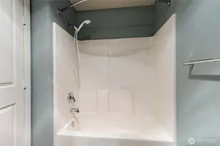 16275 NE 85th St, Redmond, WA 98052 - Photo 13