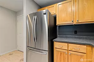 16275 NE 85th St, Redmond, WA 98052 - Photo 9