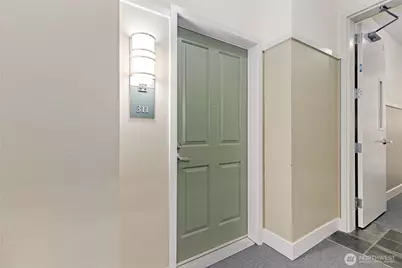 16275 NE 85th Street #311, Redmond, WA 98052 - Photo 15