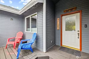 716 S N St, Port Angeles, WA 98363 - Photo 3
