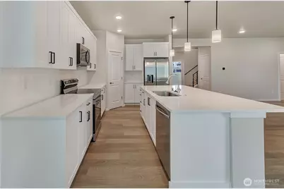 18309 37th Avenue E, Tacoma, WA 98446 - Photo 15