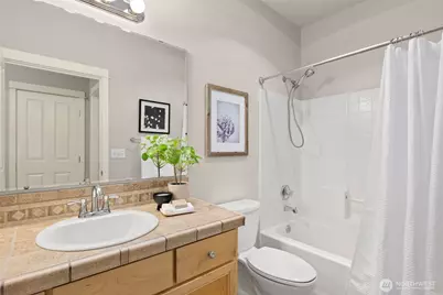 7709 Fairway Avenue SE #102, Snoqualmie, WA 98065 - Photo 15