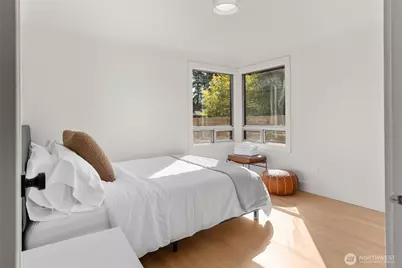 8731 13th Avenue NW, Seattle, WA 98117 - Photo 13