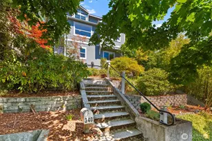 340 NE 53rd St, Seattle, WA 98105 - Photo 1