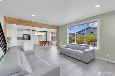 1004 75th Drive SE, Lake Stevens, WA 98258 - Photo 9