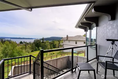 15107 Bridgeway Drive, Anacortes, WA 98221 - Photo 25