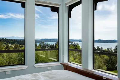 15107 Bridgeway Drive, Anacortes, WA 98221 - Photo 19