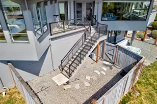 15107 Bridgeway Dr, Anacortes, WA 98221 - Photo 29