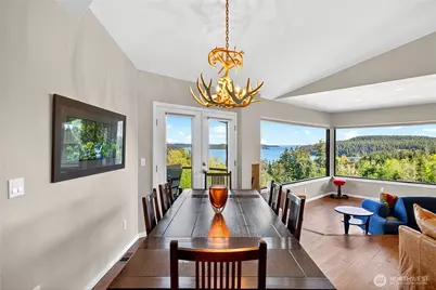 15107 Bridgeway Drive, Anacortes, WA 98221 - Photo 9