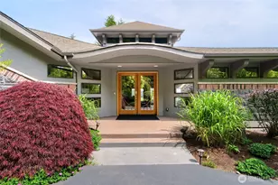 15107 Bridgeway Dr, Anacortes, WA 98221 - Photo 3