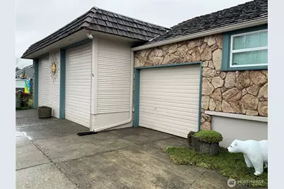 415 S Oak Street, Centralia, WA 98531 - Photo 3