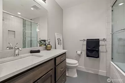 623 Morris Street #B 2, La Conner, WA 98257 - Photo 33