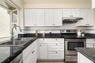 12828 SE 41st Ln, Bellevue, WA 98006 - Photo 9