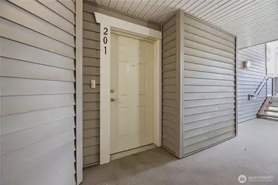 13503 97th Avenue E #201, Puyallup, WA 98373 - Photo 3
