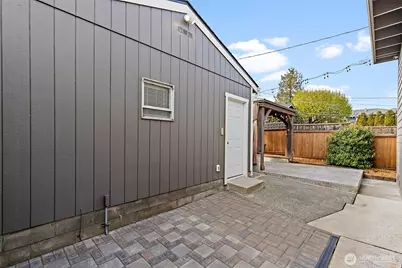 3019 Garlough Avenue SW, Seattle, WA 98116 - Photo 33