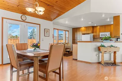 605 Pinyon Place, Omak, WA 98841 - Photo 11