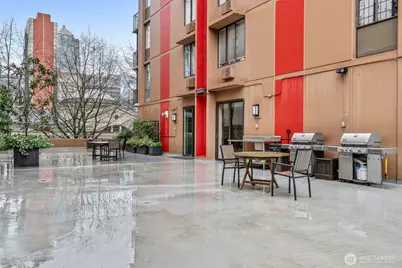 1120 8th Avenue #904, Seattle, WA 98101 - Photo 27