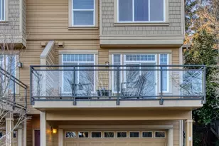 23300 SE Black Nugget Rd, Issaquah, WA 98029 - Photo 1