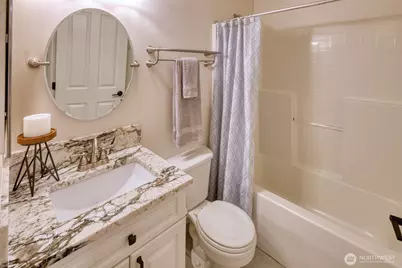 23300 SE Black Nugget Road #F6, Issaquah, WA 98029 - Photo 17