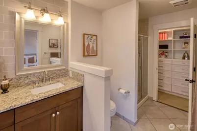 23300 SE Black Nugget Road #F6, Issaquah, WA 98029 - Photo 15