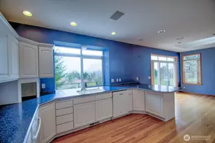 4716 D'Milluhr Dr NE, Olympia, WA 98516 - Photo 7