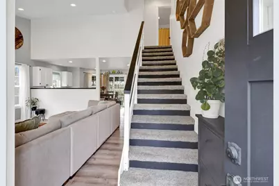 303 Parkside Court, Lynden, WA 98264 - Photo 3