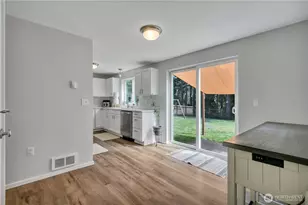 12805 228th Ave E, Bonney Lake, WA 98391 - Photo 11