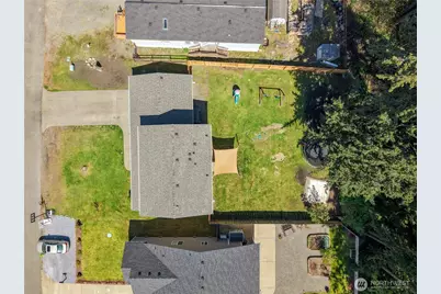 12805 228th Avenue E, Bonney Lake, WA 98391 - Photo 35