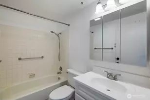 911 1st NE, Ephrata, WA 98823 - Photo 17