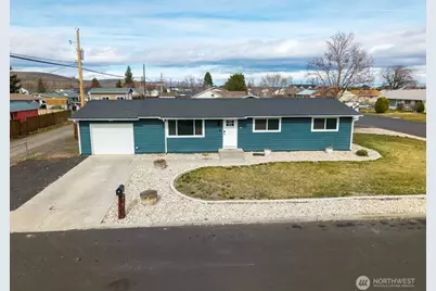 911 1st NE, Ephrata, WA 98823 - Photo 21