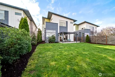 2447 S Spencer Street, Seattle, WA 98108 - Photo 35