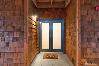 4501 Fidalgo Bay Road #1002, Anacortes, WA 98221 - Photo 5