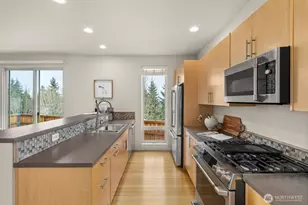 3138 Banks Ln SW, Tumwater, WA 98512 - Photo 13