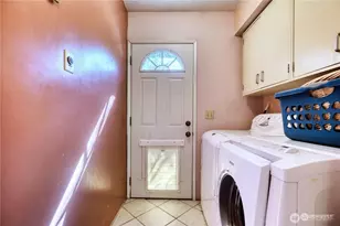 1857 Washington Dr, Point Roberts, WA 98281 - Photo 11