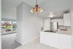 115 McKean Ct, Enumclaw, WA 98022 - Photo 13