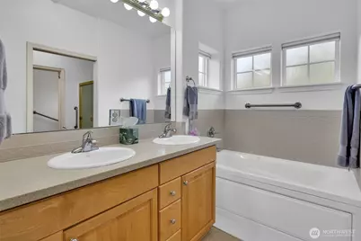 22540 SE 45th Street #2650, Issaquah, WA 98029 - Photo 25