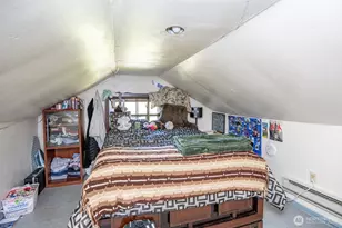 758 108th St S, Tacoma, WA 98444 - Photo 11