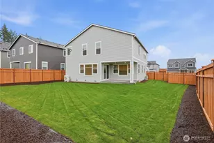 20464 Myrtle Pl E, Bonney Lake, WA 98391 - Photo 11