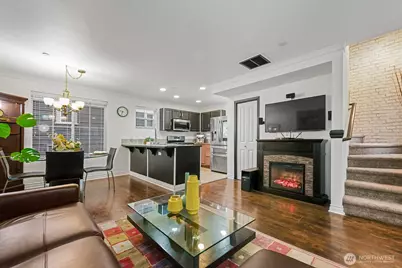 877 5th Pl NE, Issaquah, WA 98029 - Photo 7