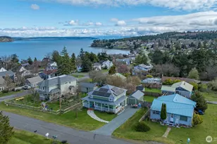 705 NE Haller St, Coupeville, WA 98239 - Photo 29