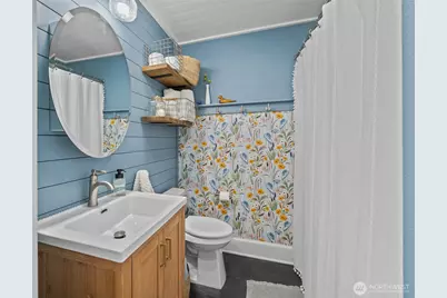 705 NE Haller Street, Coupeville, WA 98239 - Photo 17