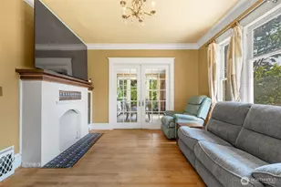 3836 Letitia Ave S, Seattle, WA 98118 - Photo 11